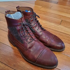 Johnston and Murphy Brown Leather Boots: Fullerton Cap Toe : Size 11.5